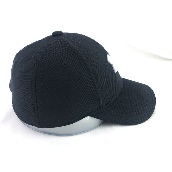 Under Armour Black YOUTH Baseball Hat Wicking Flex Fabric Small - Picture 4 of 5